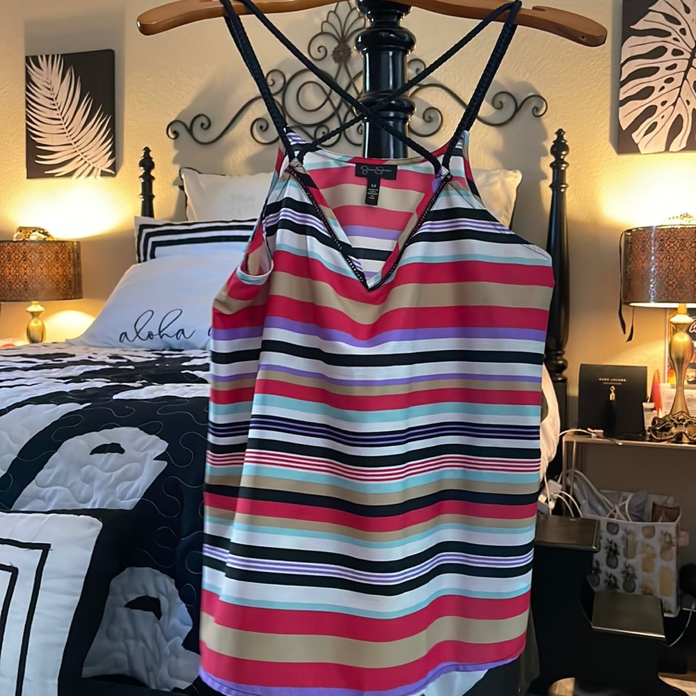 Jessica Simpson top